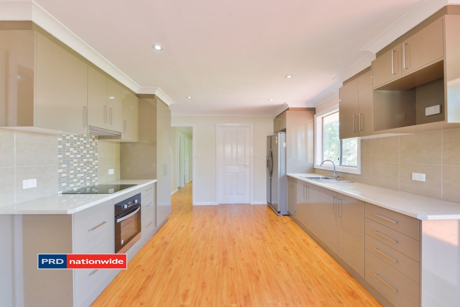 101 Manilla Road TAMWORTH 7