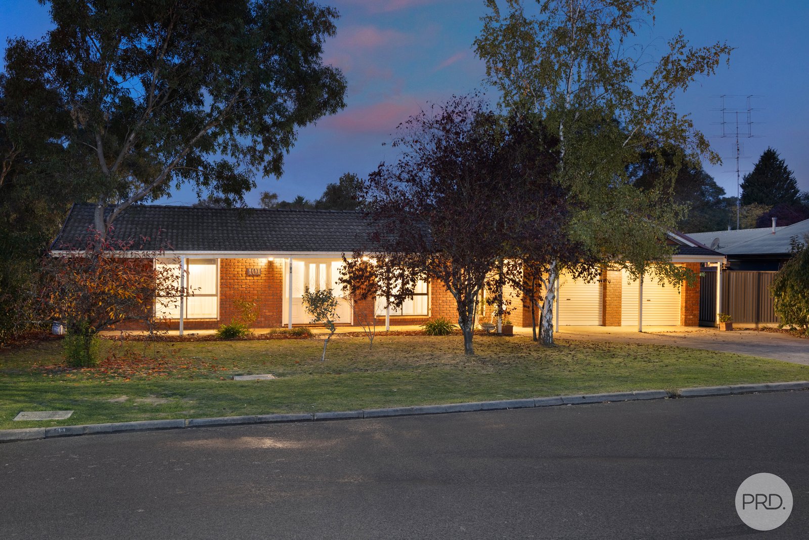 101 Mansfield Avenue MOUNT CLEAR 1