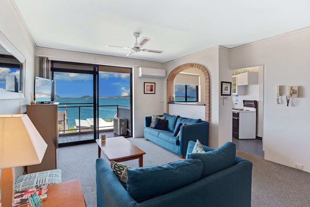 10/1 Mitchell Street SOLDIERS POINT 2