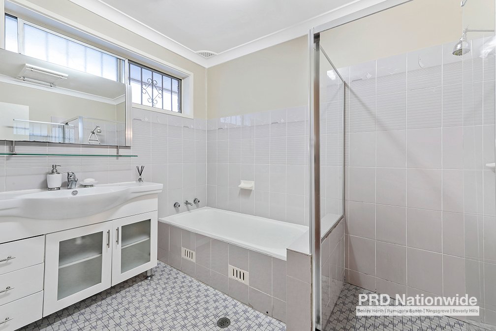 101 Moorefields Road KINGSGROVE 5