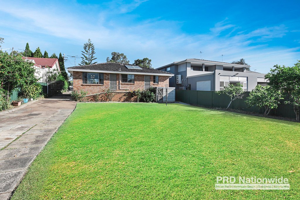 101 Moorefields Road KINGSGROVE 8