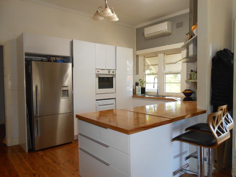 101 Piper Street TAMWORTH 2