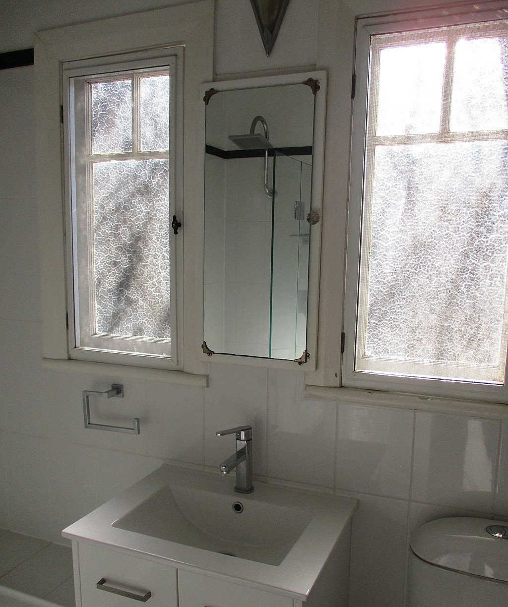 101 Russell Street TUMUT 10