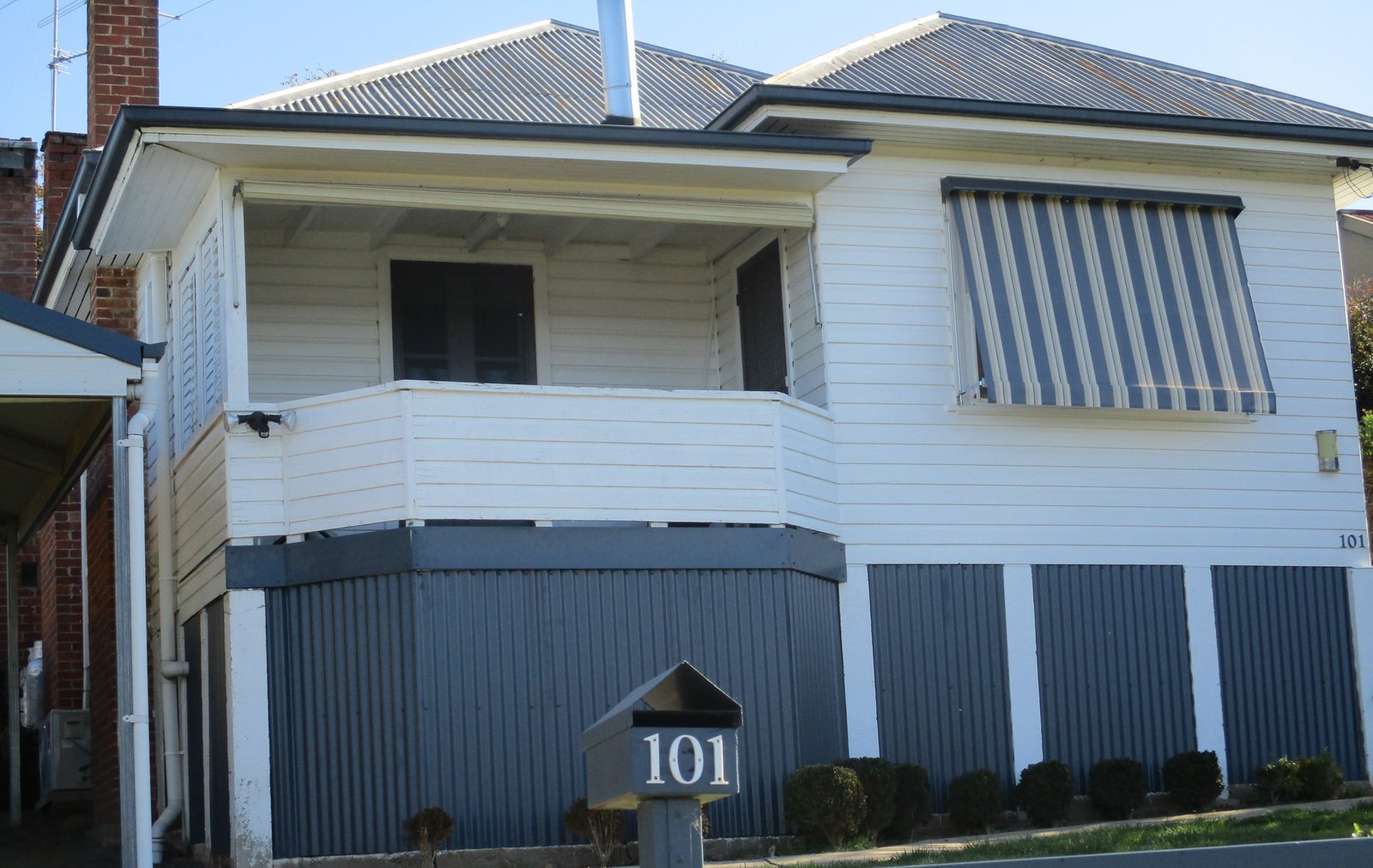 101 Russell Street TUMUT 15