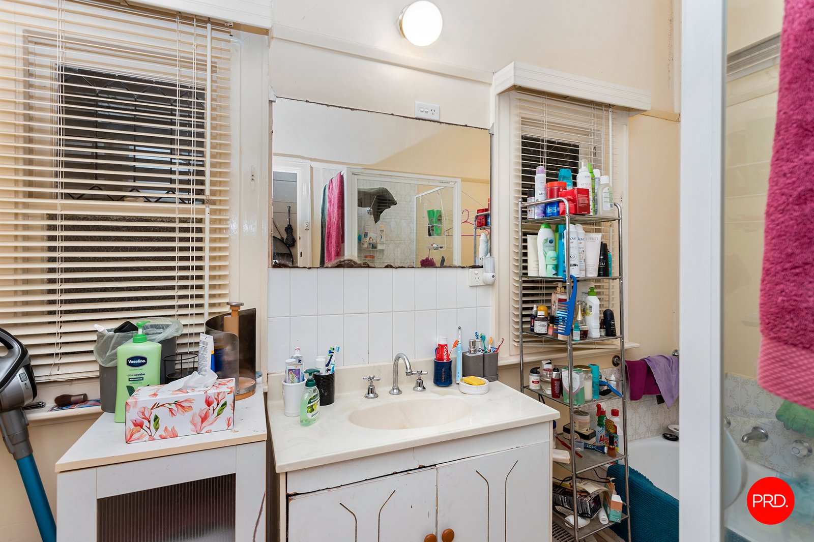 101 St Aidans Road KENNINGTON 10