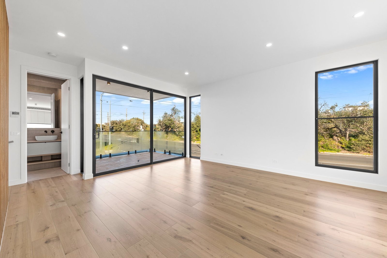 Gallery: 101 Station Street