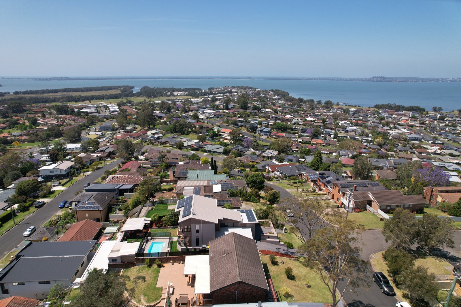 101 Tait Avenue KANAHOOKA 18