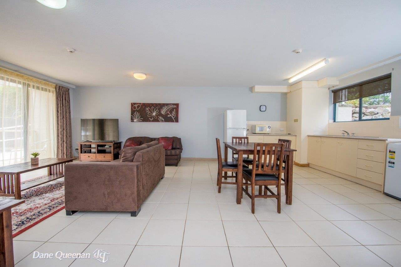 10/1 Trafalgar Street.  NELSON BAY 8