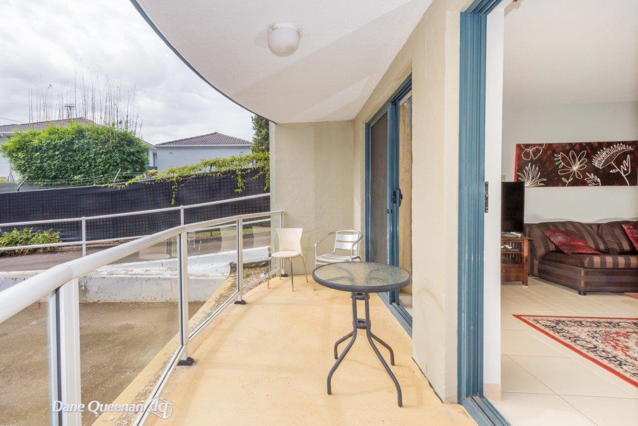 10/1 Trafalgar Street.  NELSON BAY 18