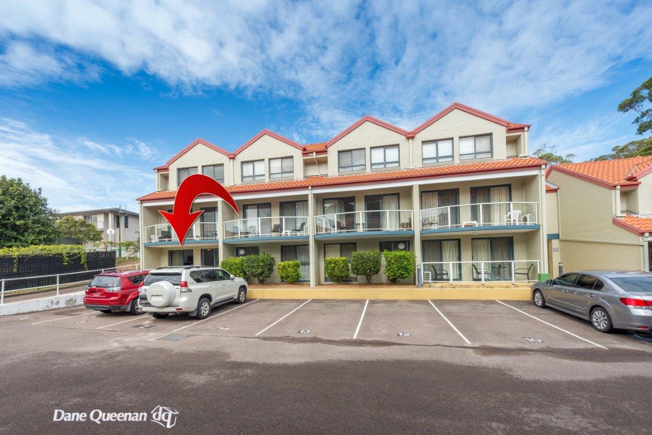 10/1 Trafalgar Street.  NELSON BAY 23
