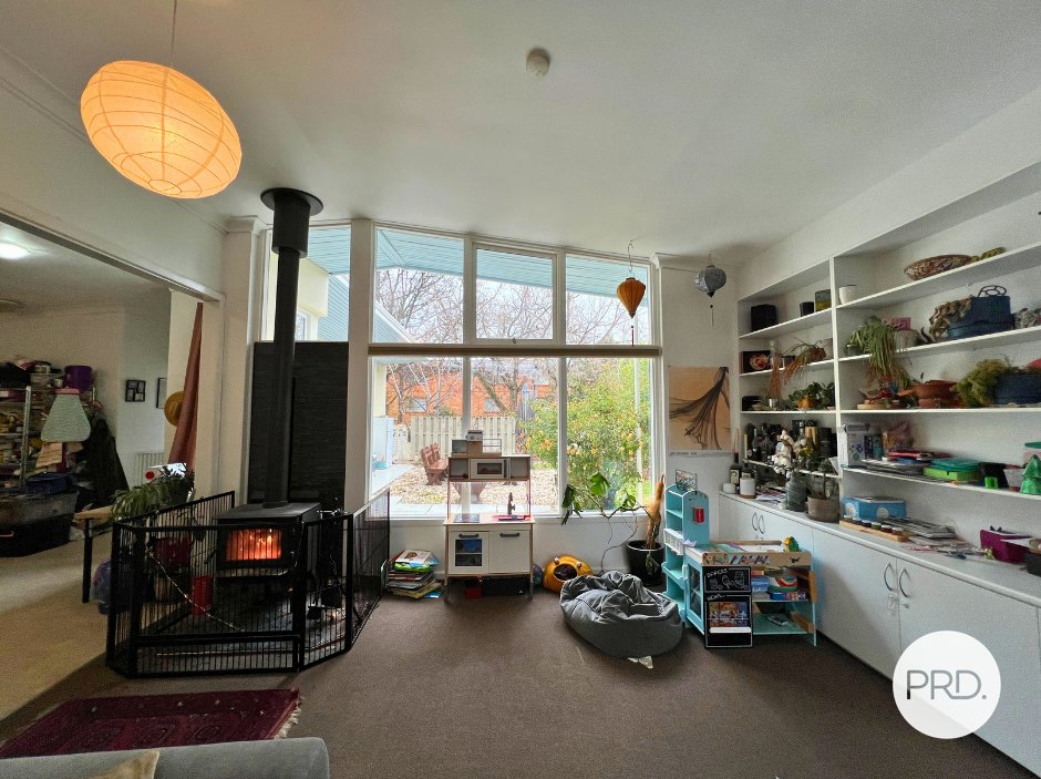 101 Uriarra Road CRESTWOOD 2