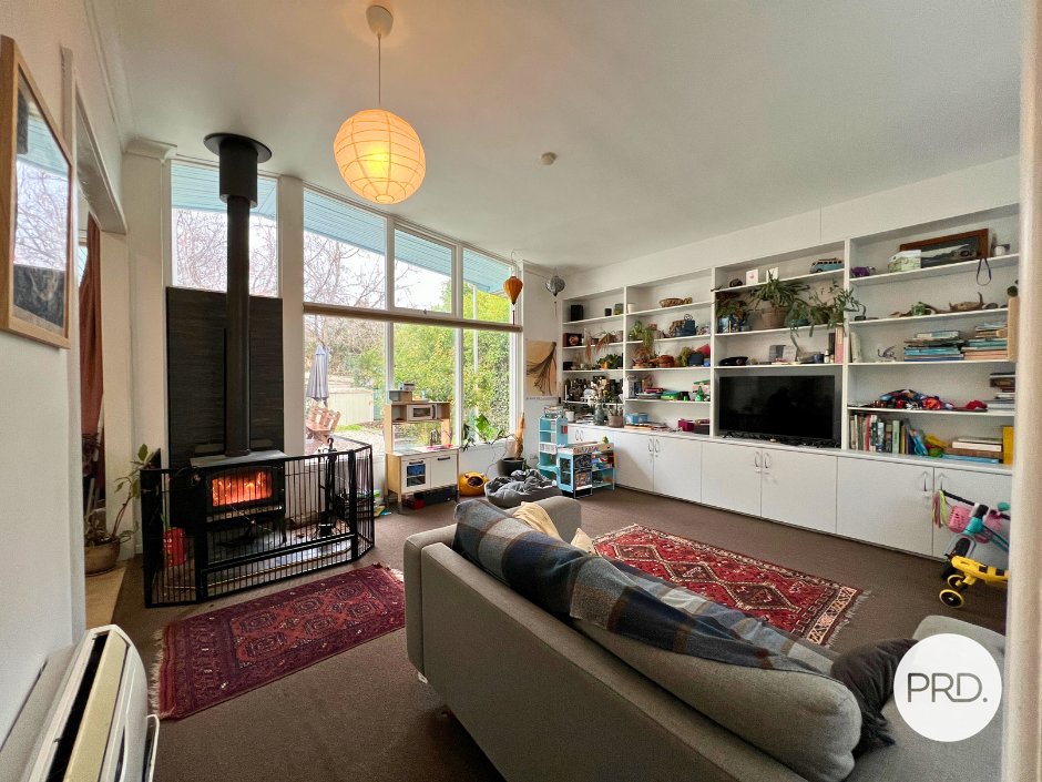 101 Uriarra Road CRESTWOOD 3