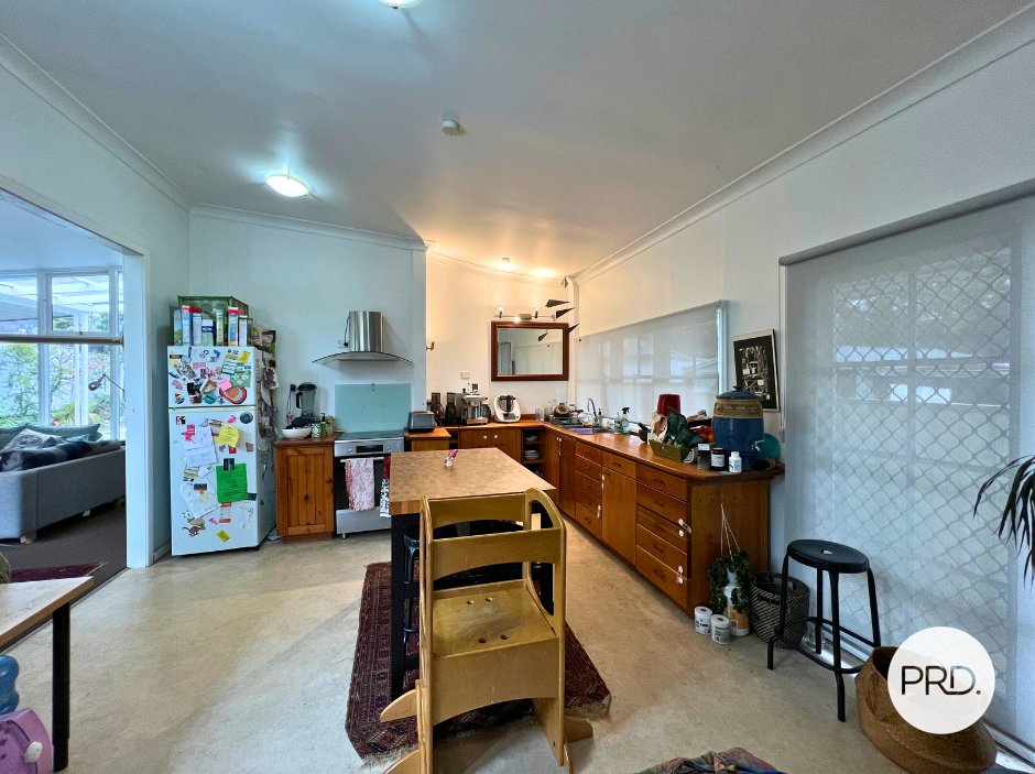 101 Uriarra Road CRESTWOOD 5