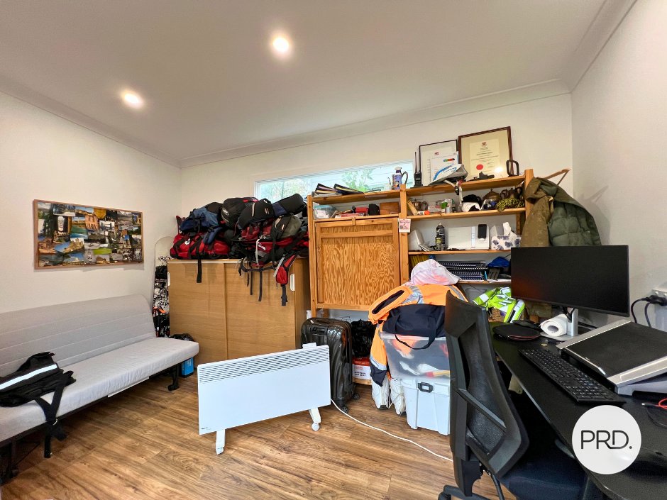 101 Uriarra Road CRESTWOOD 11