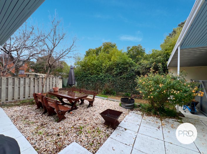 101 Uriarra Road CRESTWOOD 12