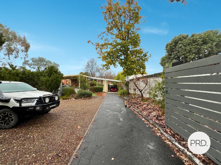 101 Uriarra Road CRESTWOOD 16