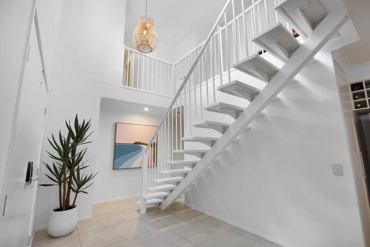 101 Verona Circuit Burleigh Waters 5