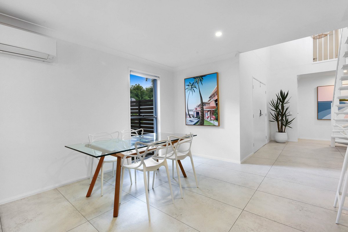 101 Verona Circuit Burleigh Waters 13