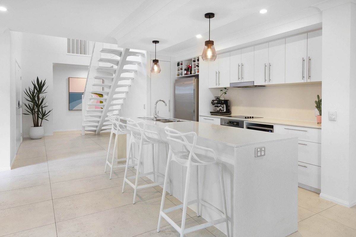 101 Verona Circuit Burleigh Waters 14