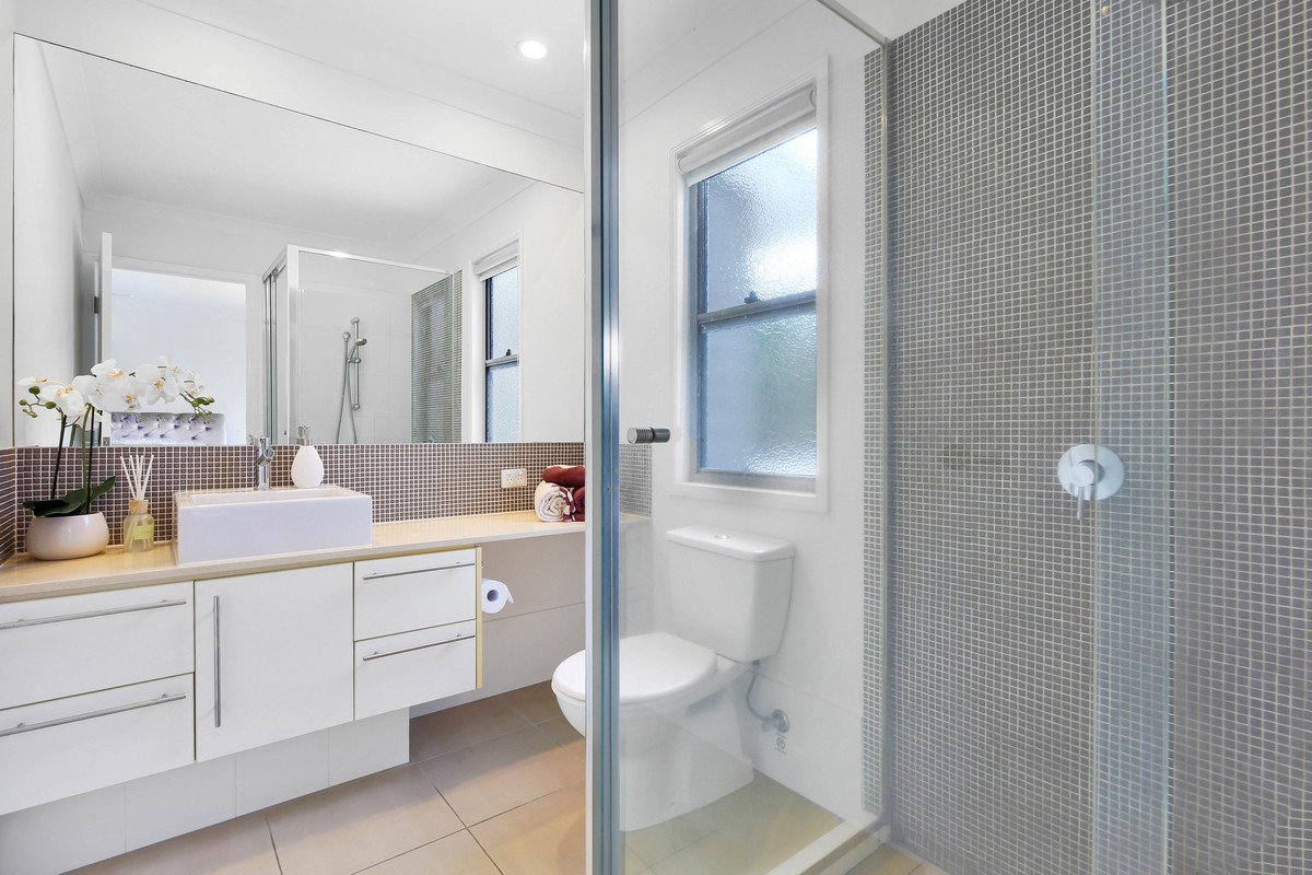 101 Verona Circuit Burleigh Waters 17
