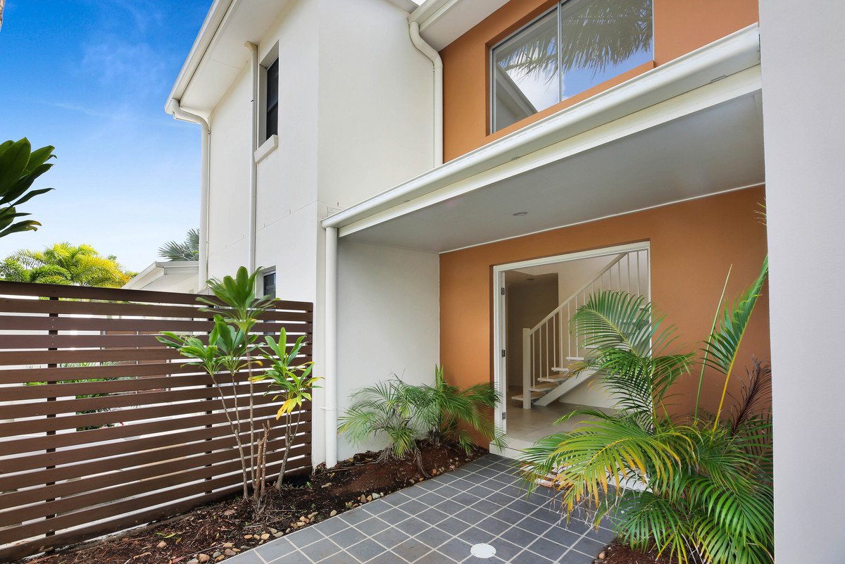 101 Verona Circuit Burleigh Waters 26