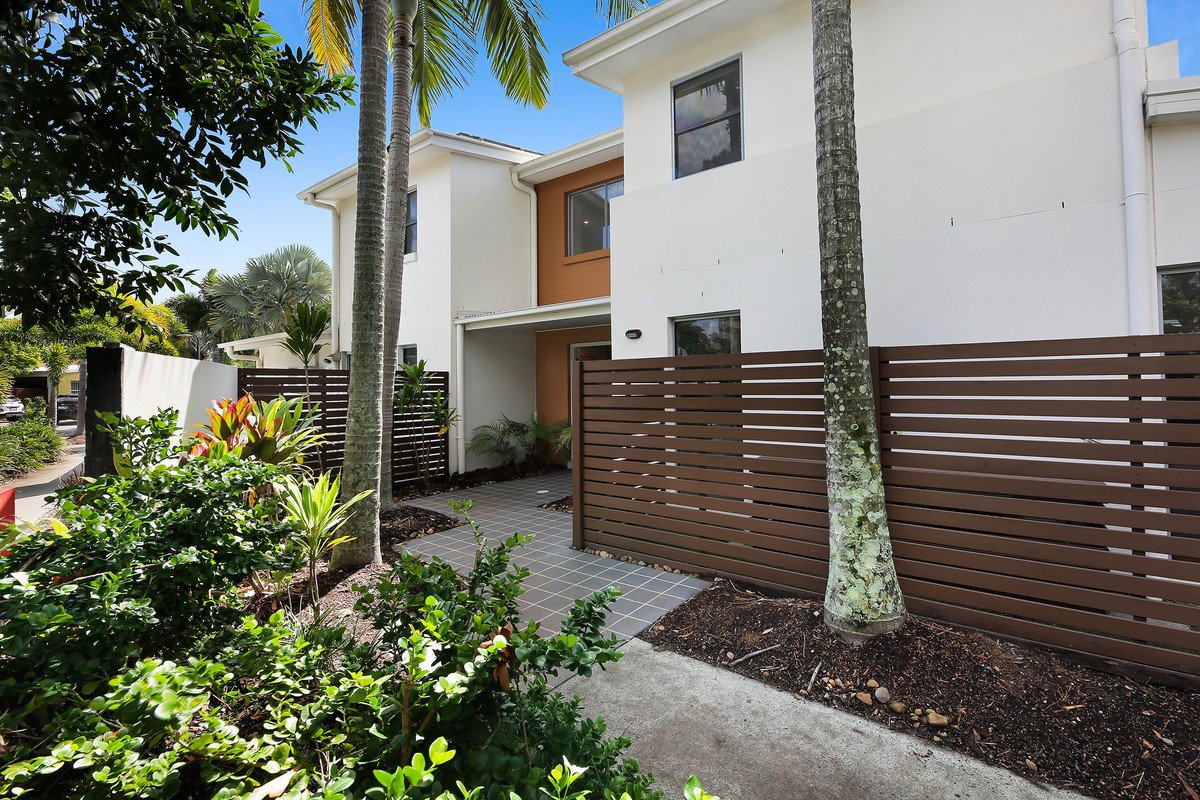 101 Verona Circuit Burleigh Waters 27