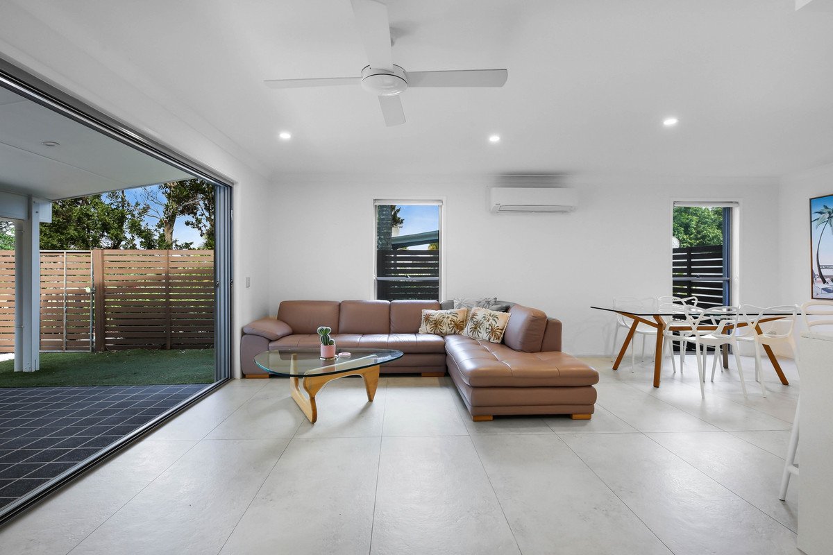 101 Verona Circuit Burleigh Waters 9