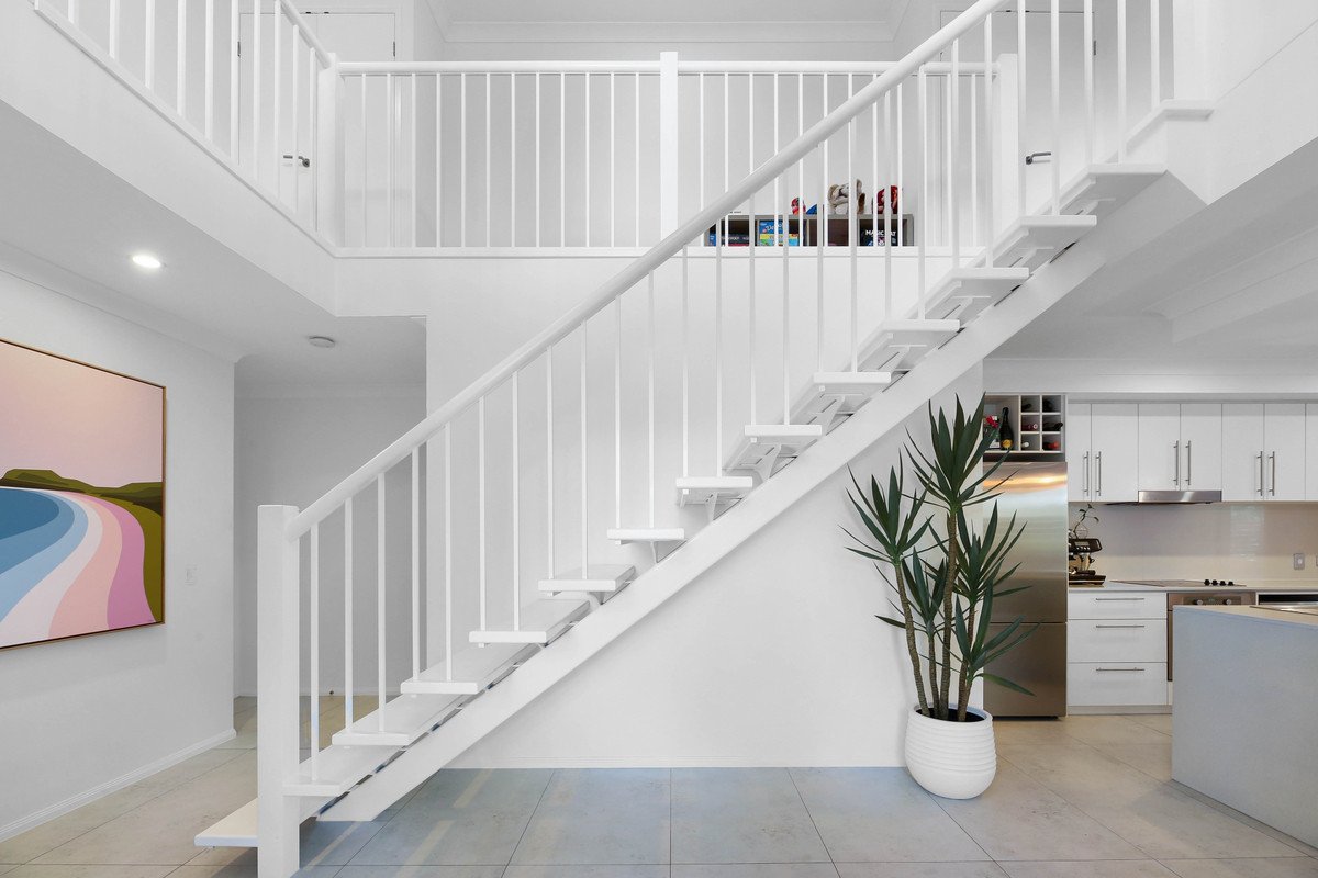 101 Verona Circuit Burleigh Waters 15