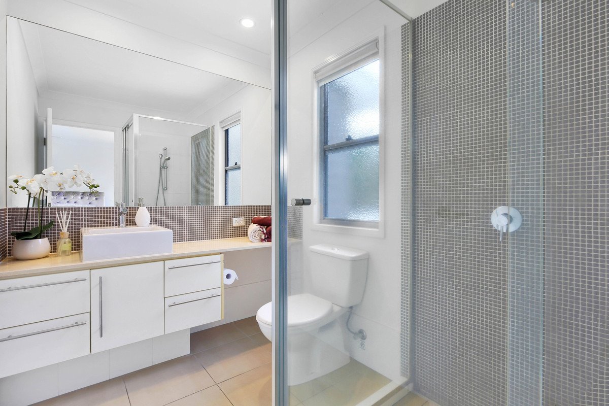 101 Verona Circuit Burleigh Waters 17