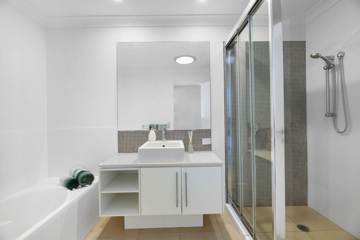 101 Verona Circuit Burleigh Waters 20