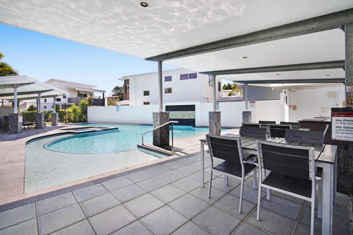 101 Verona Circuit Burleigh Waters 27
