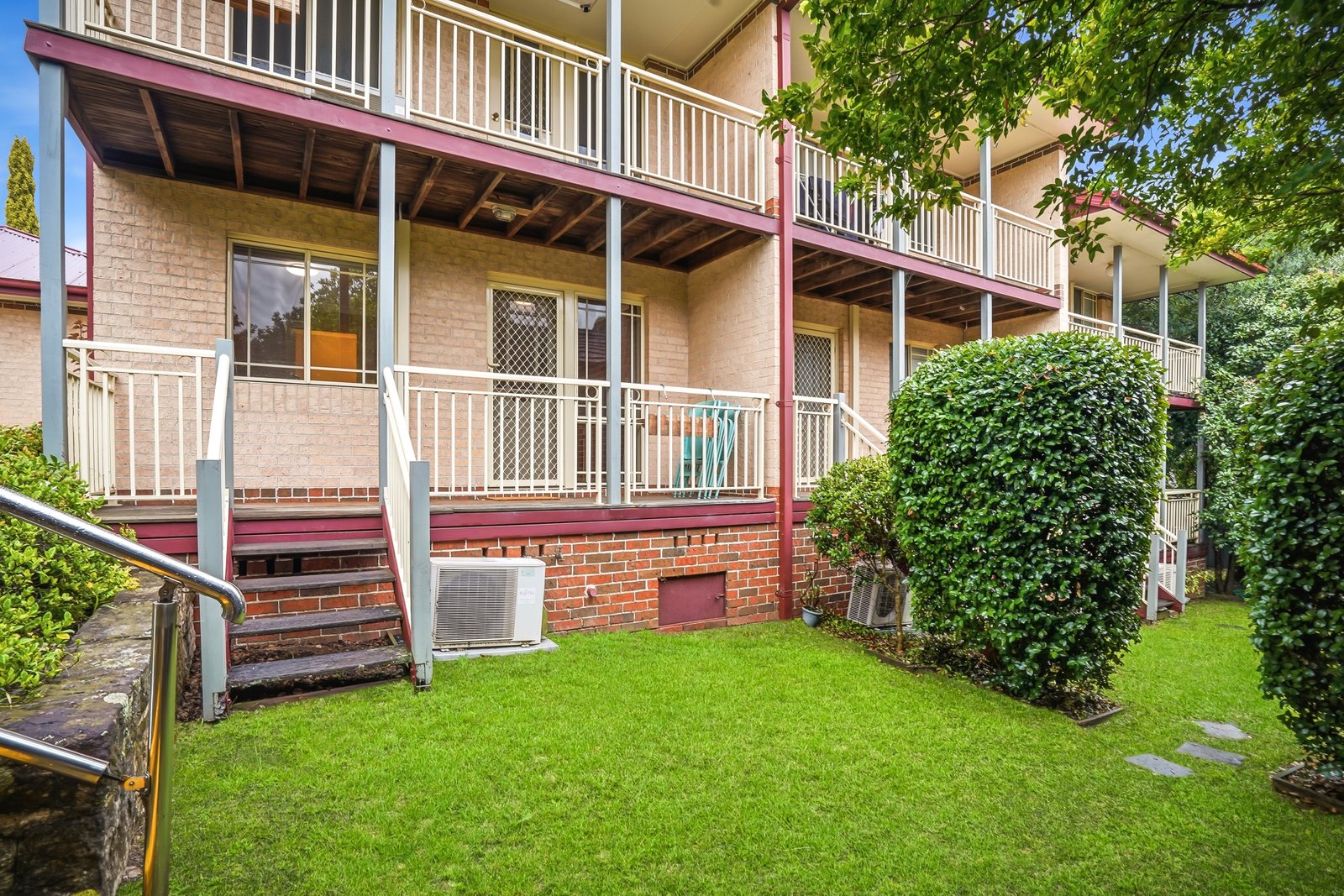 10/10-11 Ferguson Rd  Springwood 7