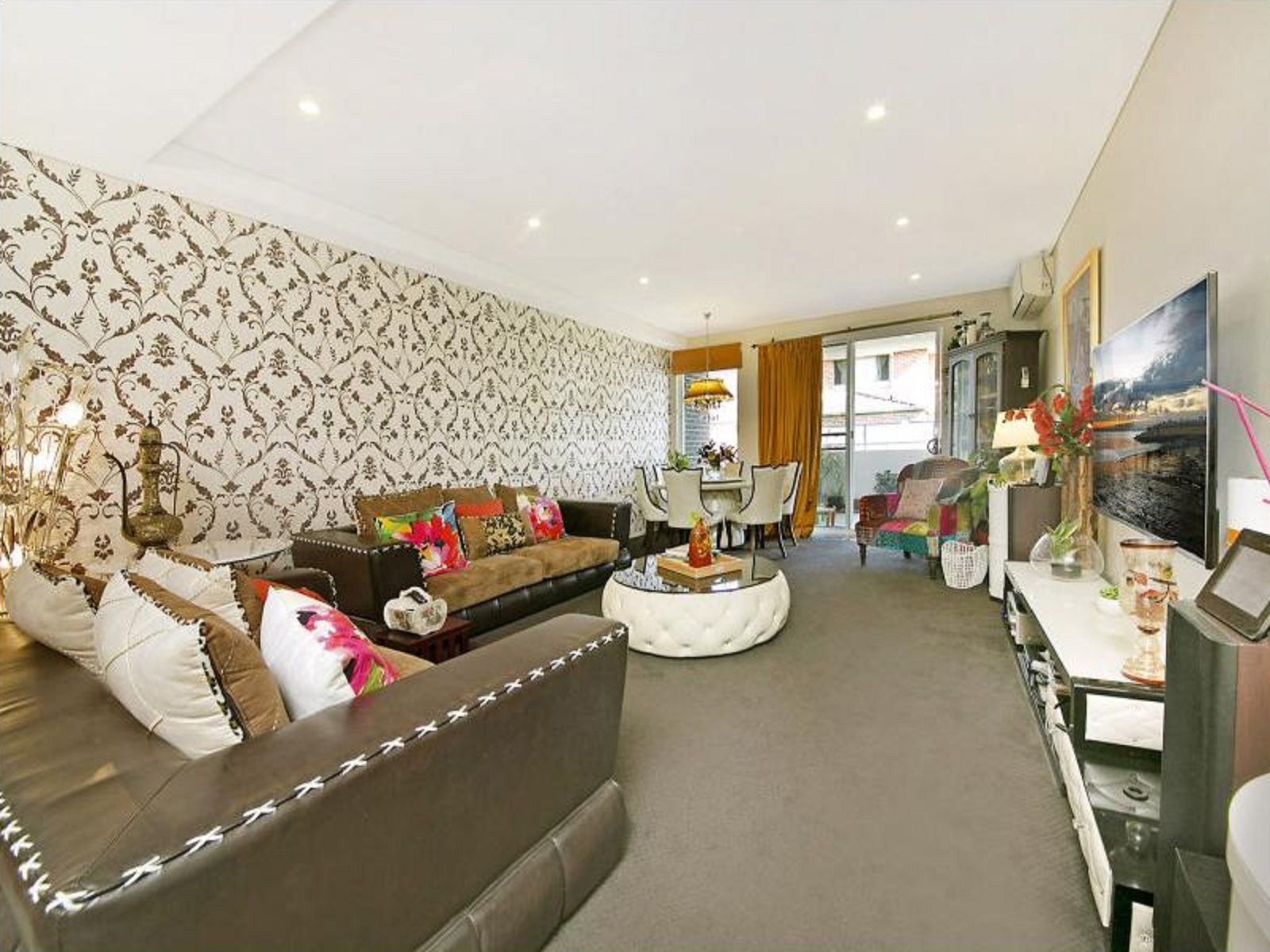 10/10 Hampden Street BEVERLY HILLS 1