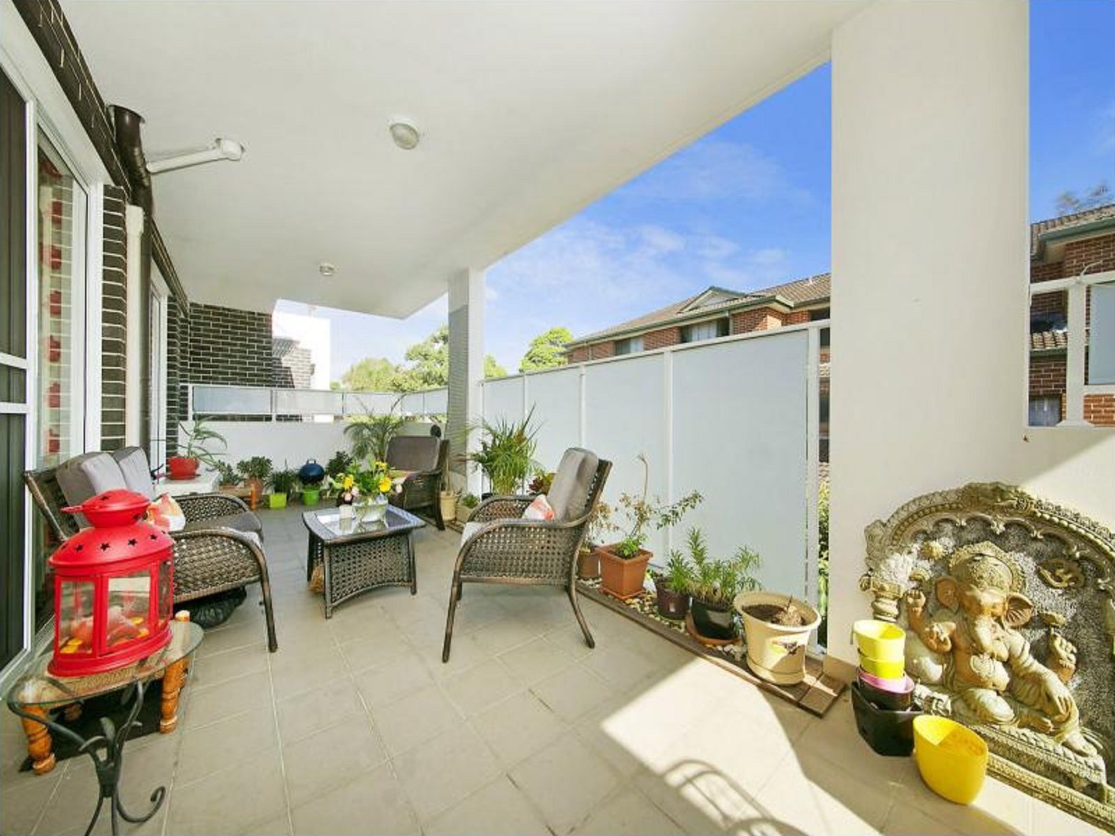 10/10 Hampden Street BEVERLY HILLS 6