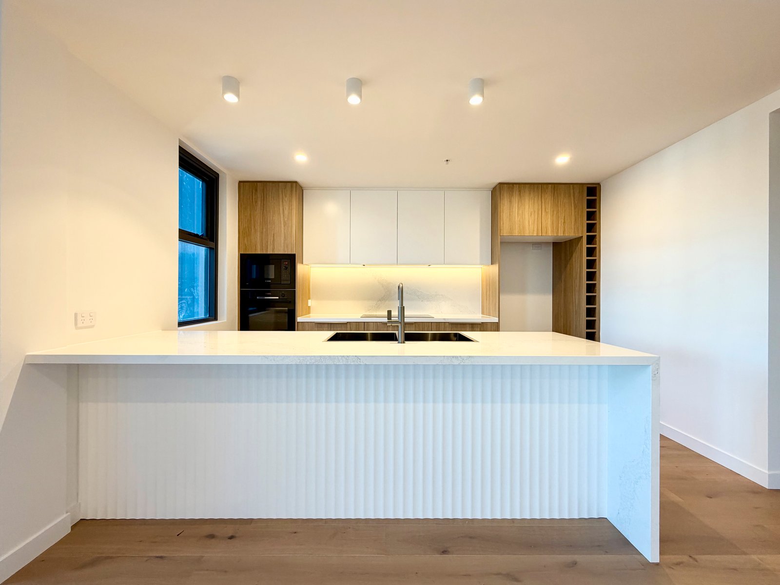 10/10 Thurlow Avenue NELSON BAY 4