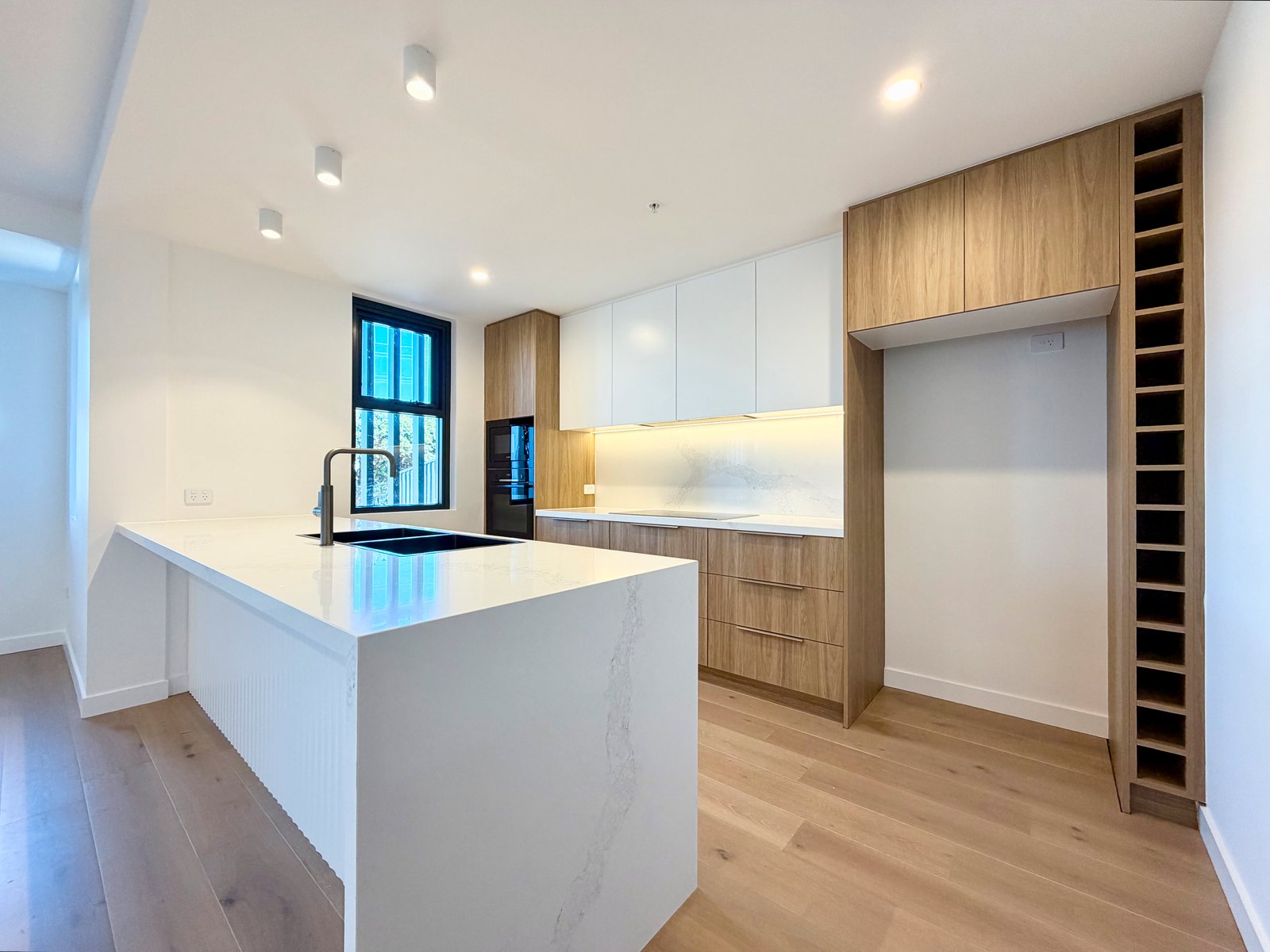 10/10 Thurlow Avenue NELSON BAY 8