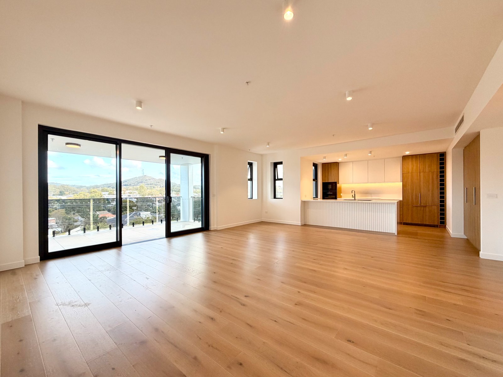 10/10 Thurlow Avenue NELSON BAY 11