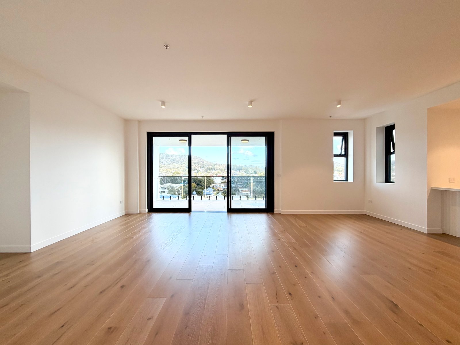 10/10 Thurlow Avenue NELSON BAY 12