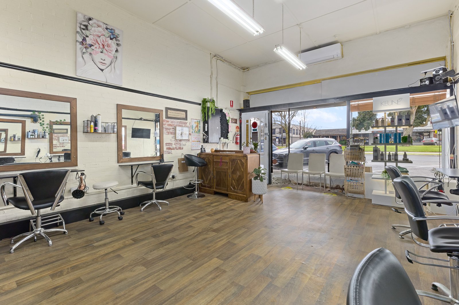 Gallery: 1011 Sturt Street