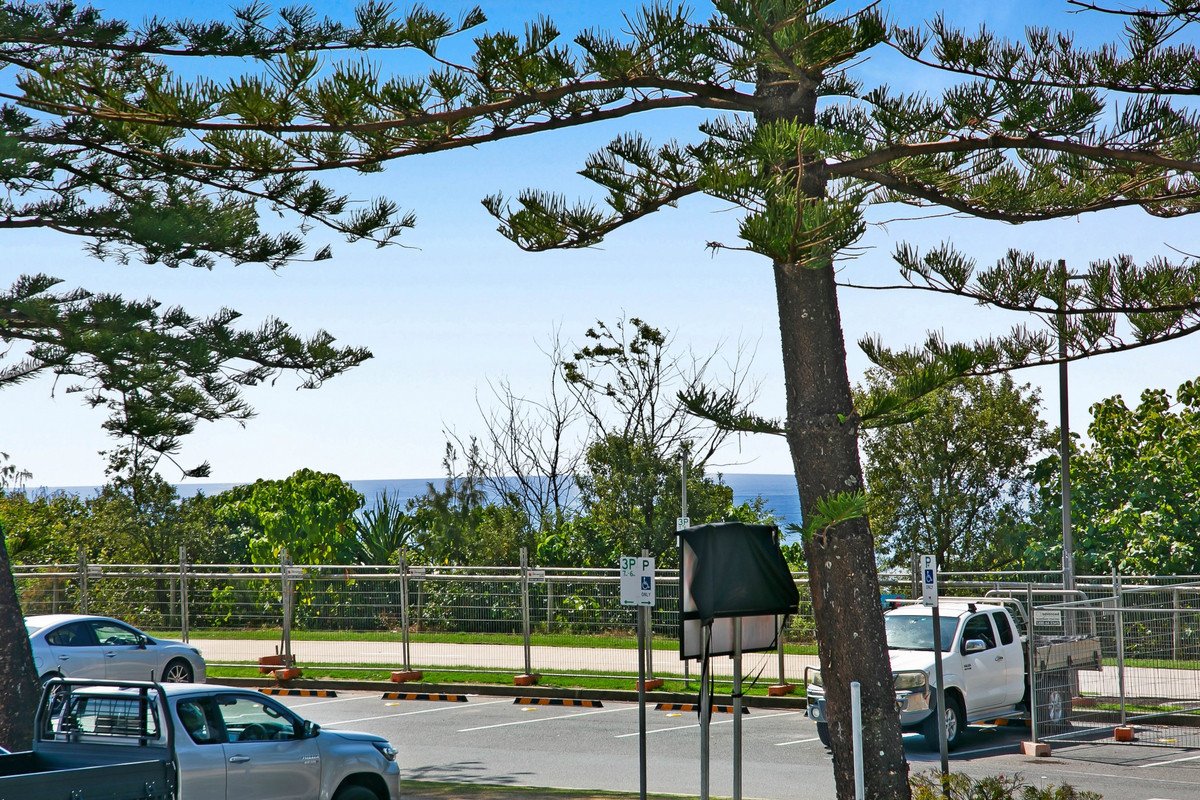 101/112 The Esplanade Burleigh Heads 15