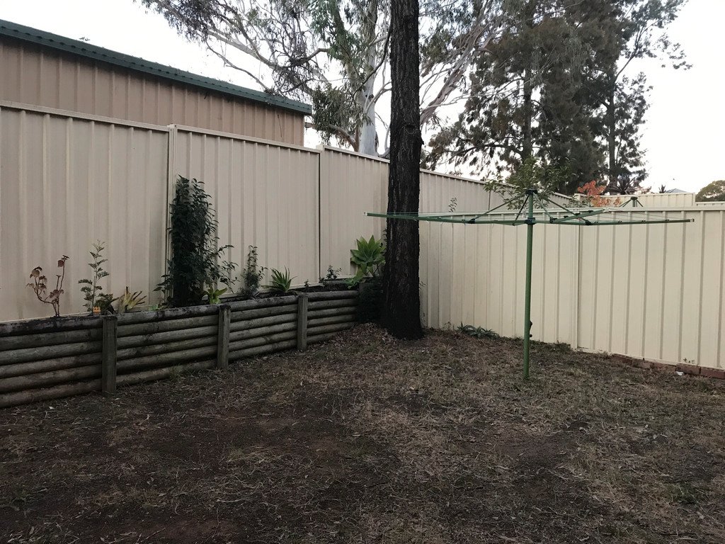 10/113 The Lakes Drive GLENMORE PARK 11