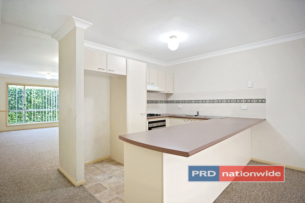 10/113 The Lakes Drive GLENMORE PARK 7