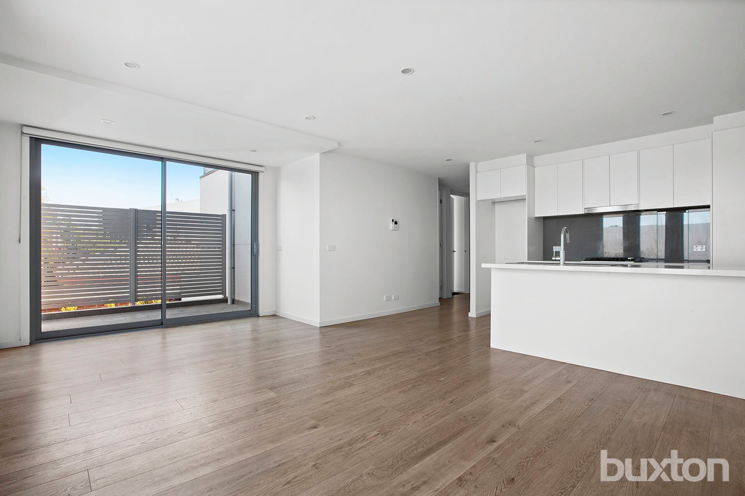 Gallery: 101/14 South Avenue
