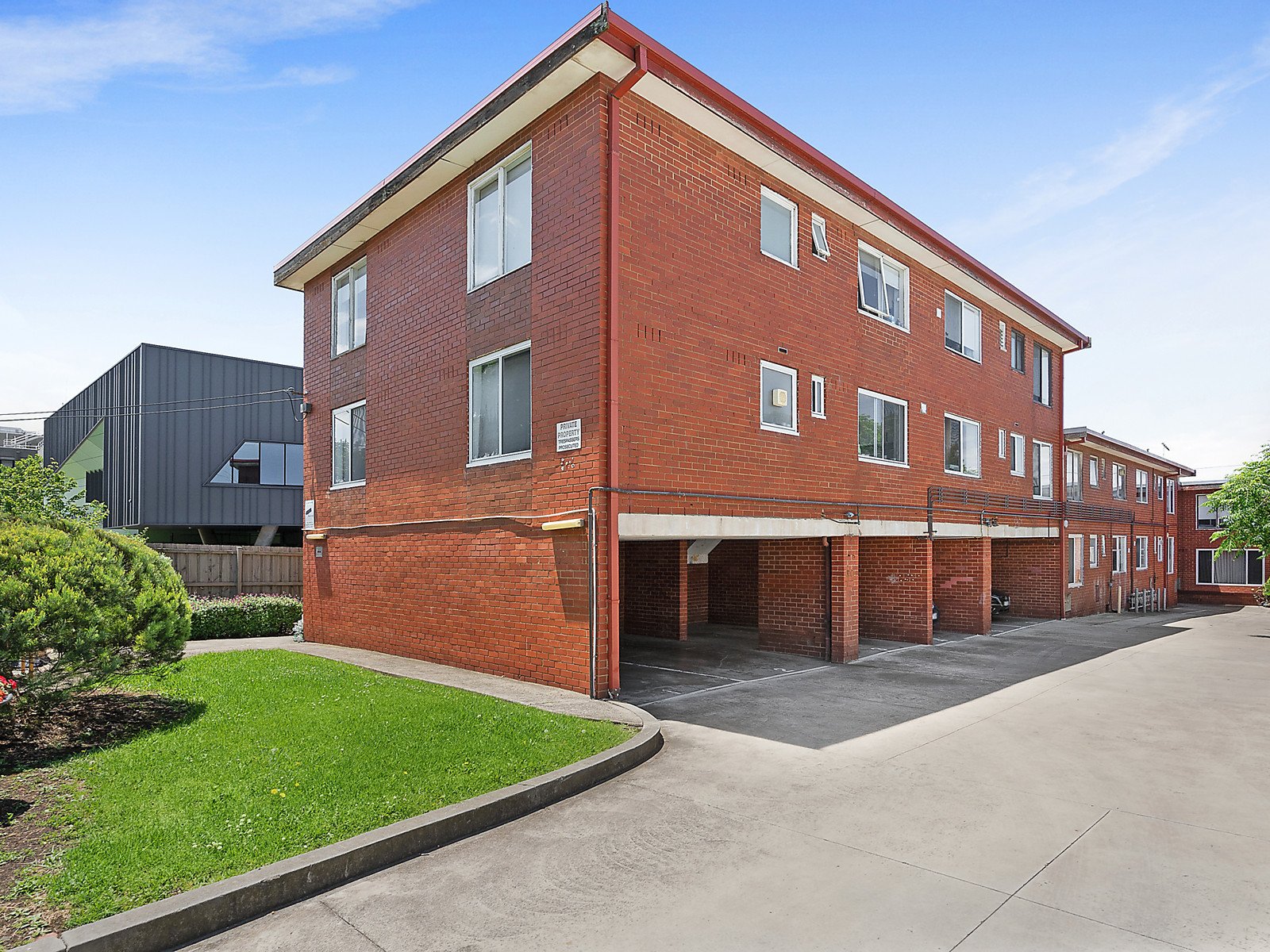 Photos: 10/117 Albert Street