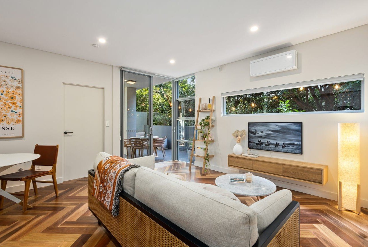 101/18 Kembla Street WOLLONGONG 3