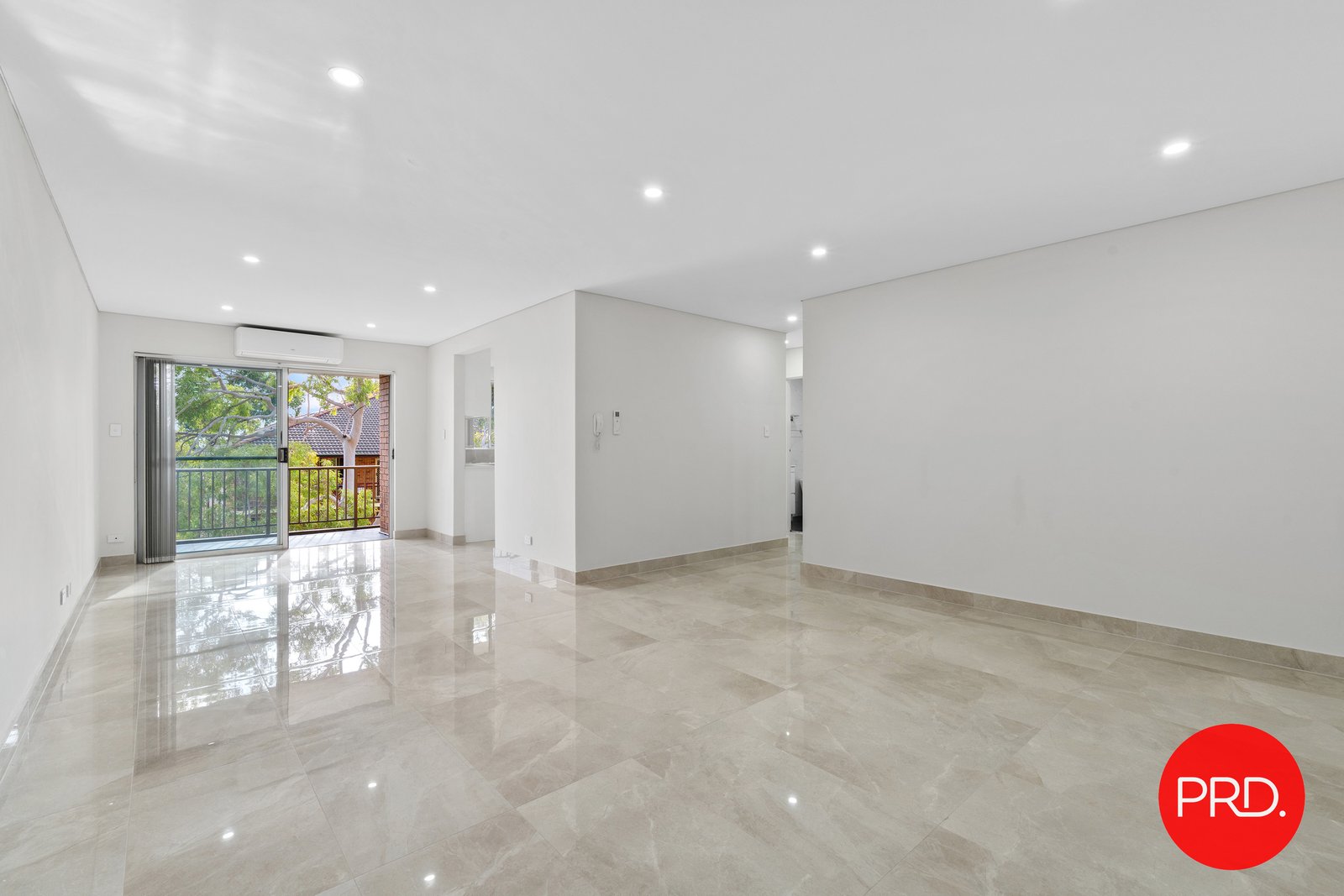 10/12-14 High Street CARLTON 2