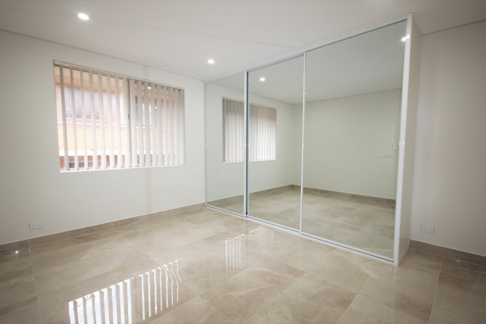 10/12-14 High Street CARLTON 7