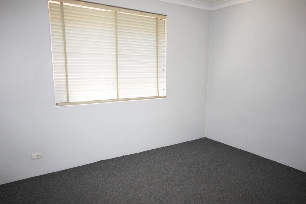 10/12-14 High Street CARLTON 5