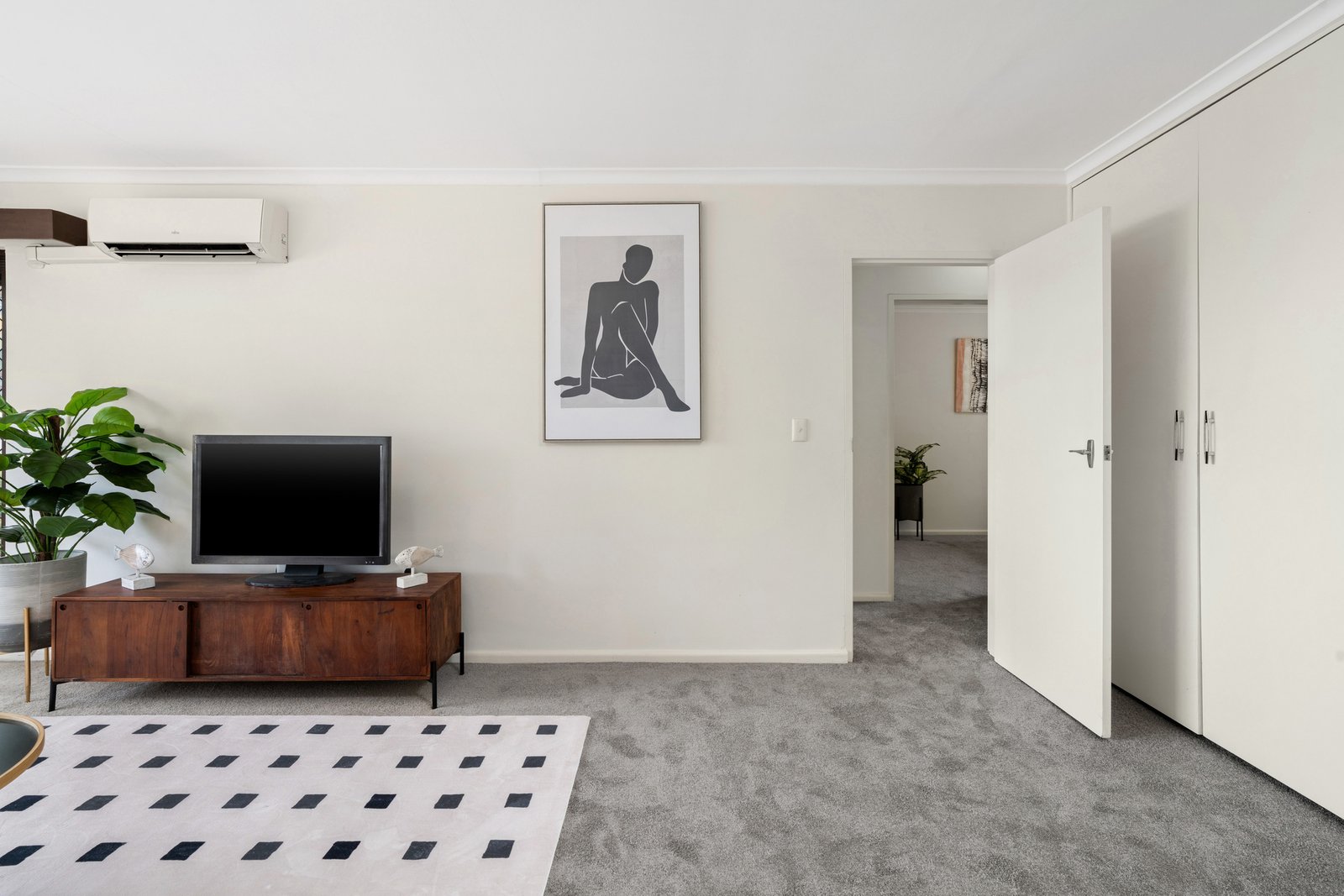 Real Estate and Property in 10/12 Charnwood Road, St Kilda, VIC