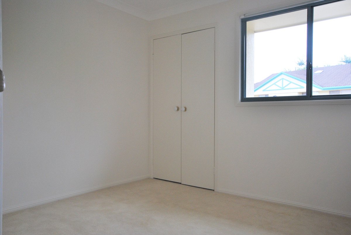 10/12 Sarath Street MUDGEERABA 10